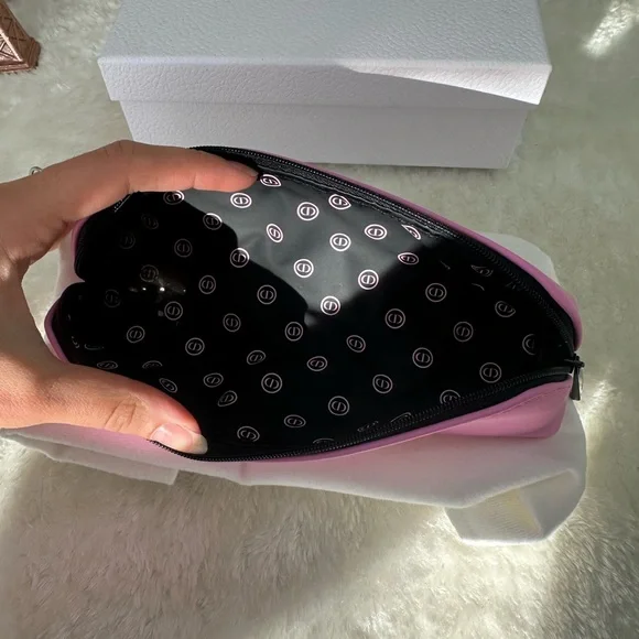 Dior cosmetic pencil pouch - Picture 5 of 9